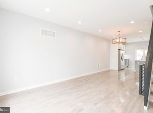 2126 N Randolph St, Philadelphia, PA 19122