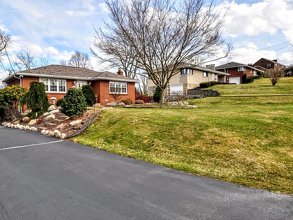 4th image of 207 Oberdick Dr