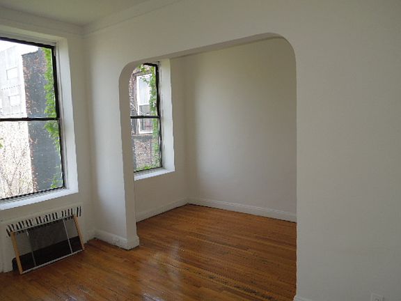 3rd image of 469 Saint Johns Pl #4BB