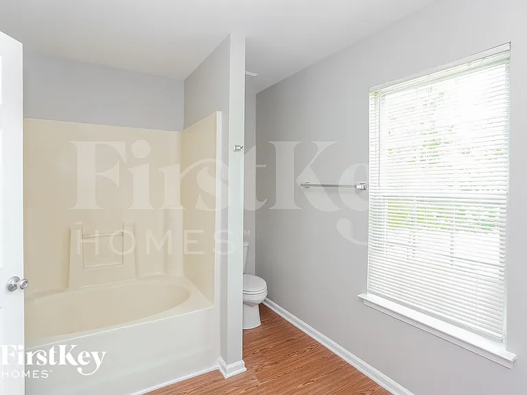 506 Morningside Rd — Photo 10