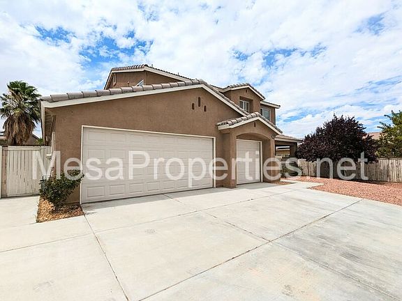 2nd image of 13574 Desert Palm Ln