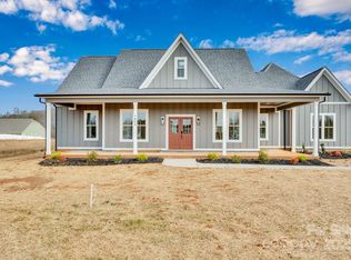 1091 Stonegate Dr, Salisbury, NC 28147