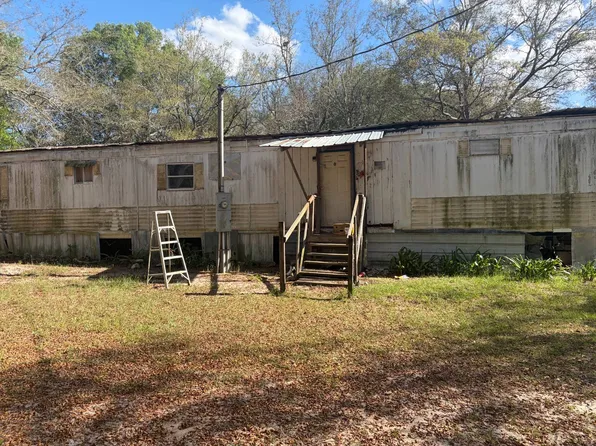 8270 NE 117th Pl, Bronson, FL 32621