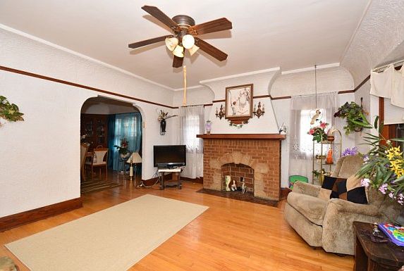 2nd image of 4238 N 22nd St