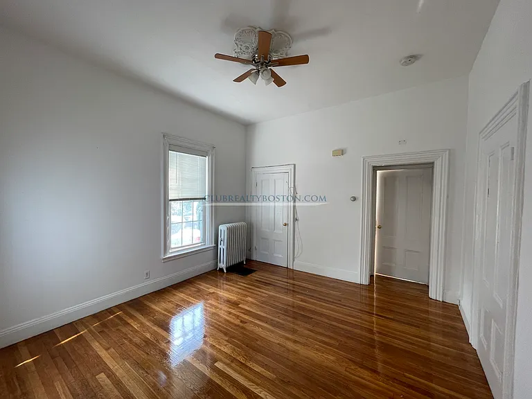 23 Bigelow St #1 — Photo 2