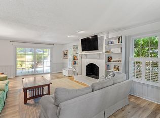 102 Flora McDonald Ln, Cary, NC 27511