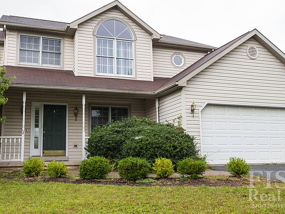 3rd image of 93 Woodland Ct