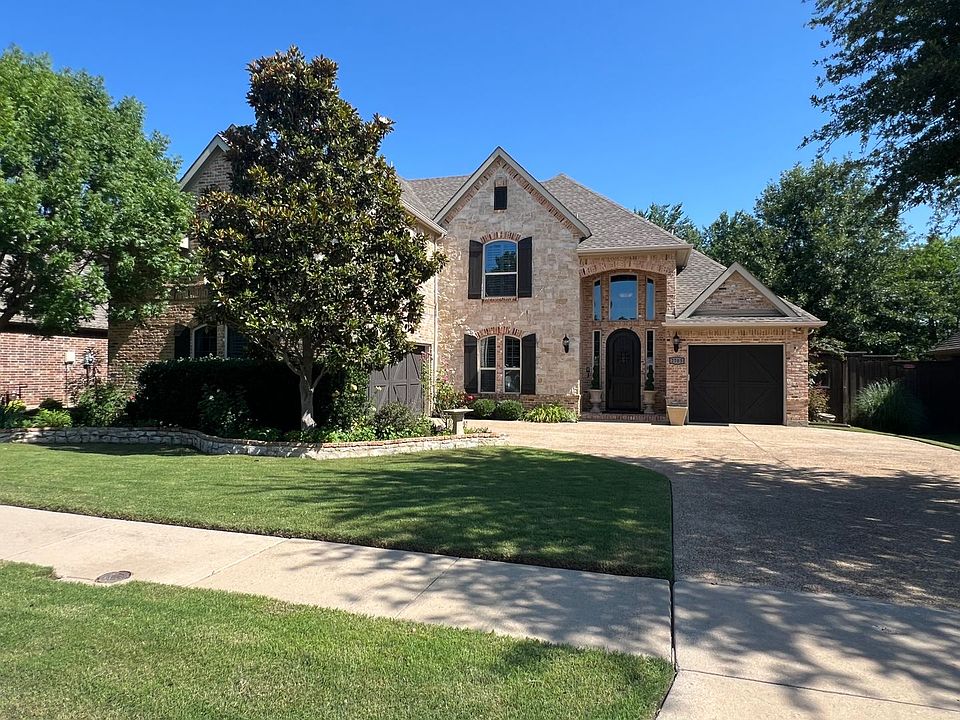 1st image of 2705 Grant Dr