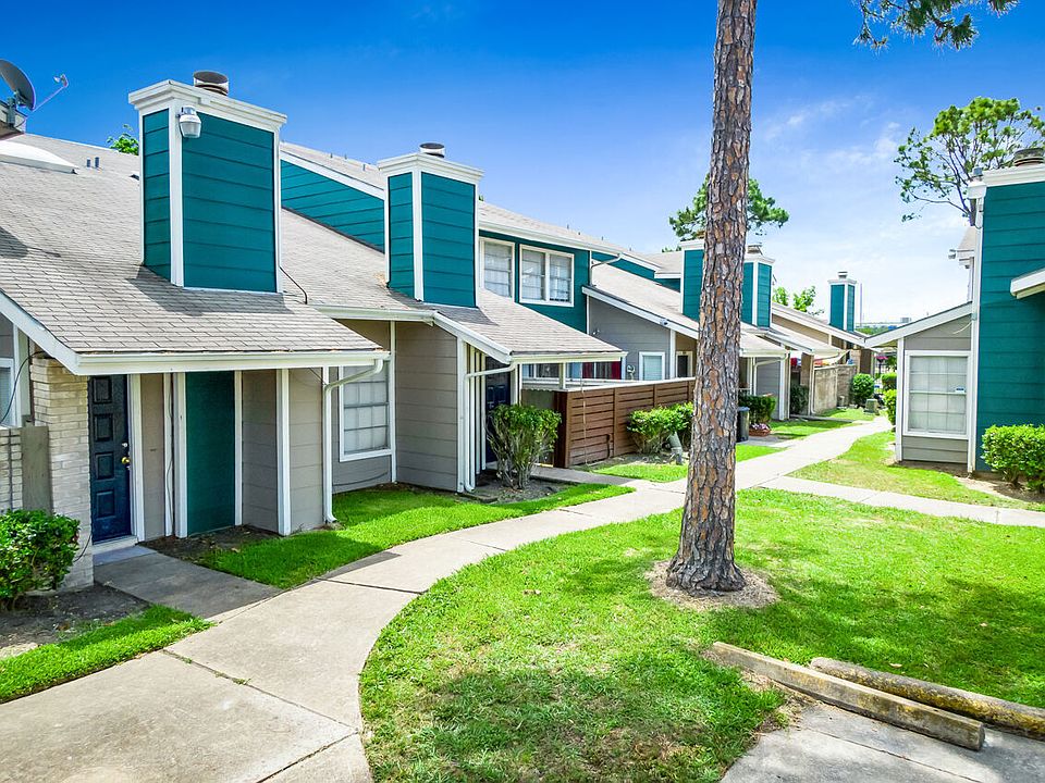 1st image of 12247 Sunset Meadow Ln Space 892