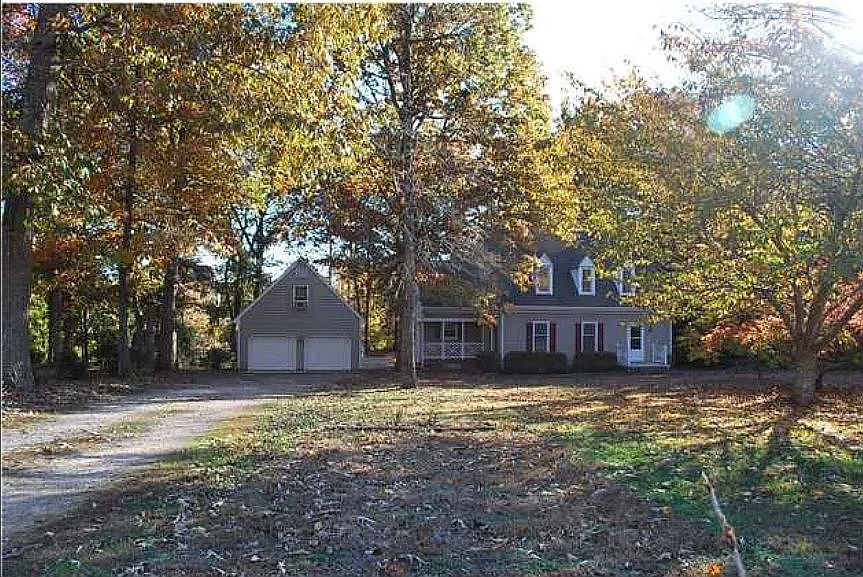 1st image of 6009 Oxford Green Dr