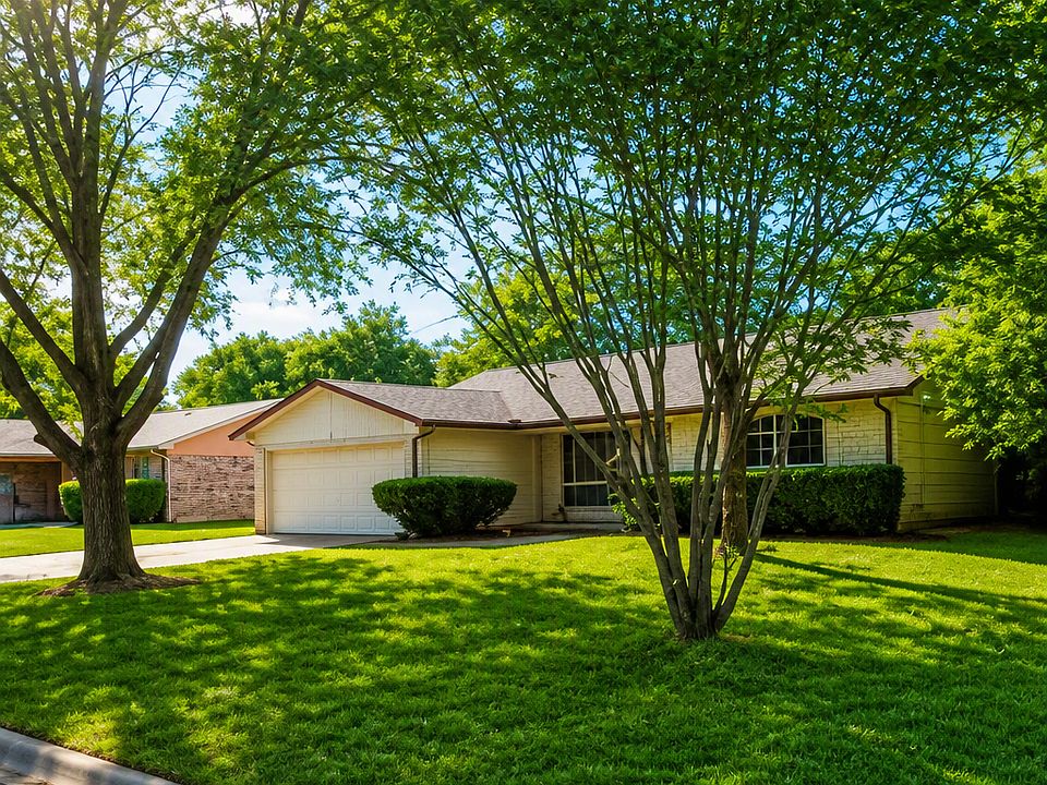 1st image of 1012 Princeton Pl