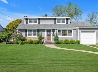 2608 Westlake Ave, Oceanside, NY 11572