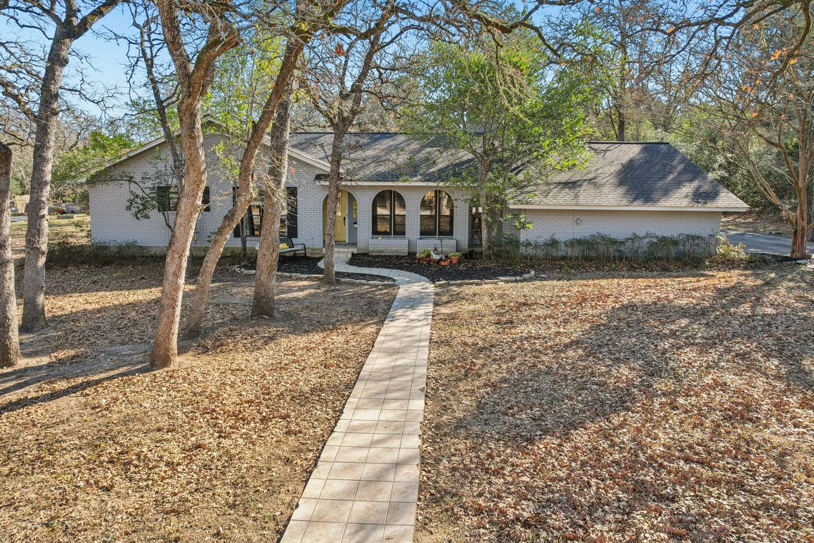 Post Oak Dr-S0102-001.jpg