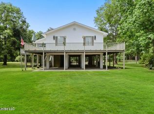 15557 Dobson Rd, Diberville, MS 39540