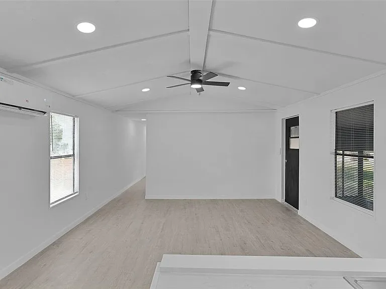 33514 Luana Ct — Photo 18