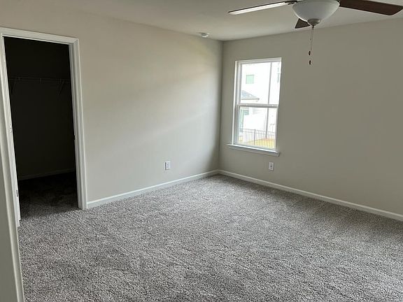5th image of 1652 Villageside Ct