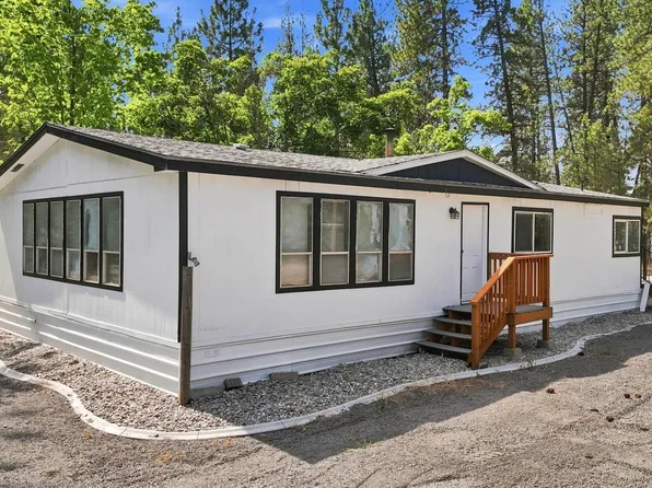 14807 W Pine Bluff Rd, Nine Mile Falls, WA 99026