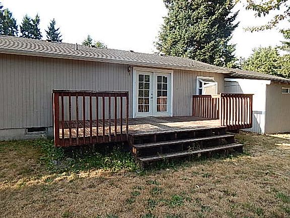 3rd image of 8222 188th Street Ct E