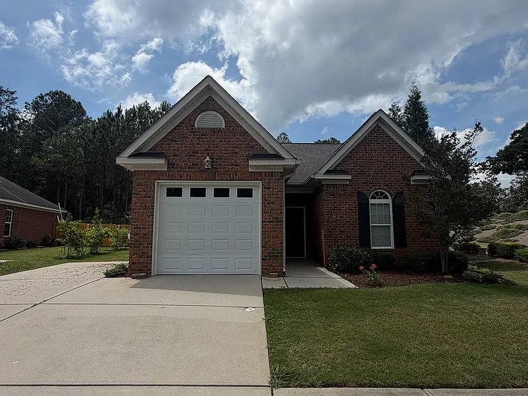 4429 Galway Dr — Photo 2