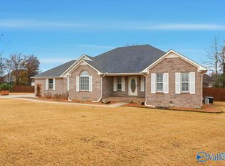 27088 Randal Cir, Athens, AL 35613