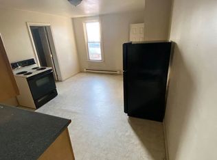 912 Walnut St #2, Lebanon, PA 17042