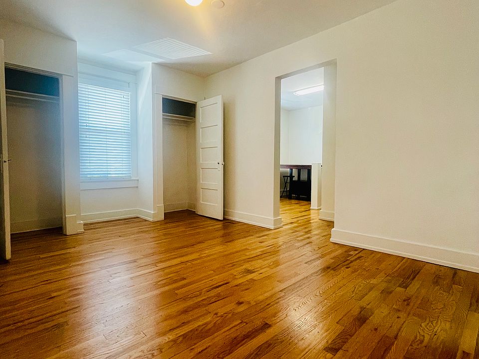 1st image of 5400 Colonial Cir APT 3