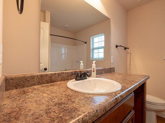 5th image of 5 Drifton Ln