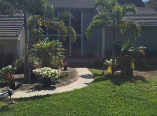 810 Buttonbush Ln, Naples, FL 34108