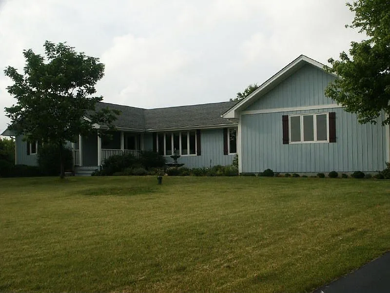 40W996 Palomino Dr photo 1