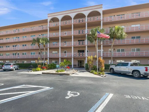 5521 80th St N Unit 212, Saint Petersburg, FL 33709