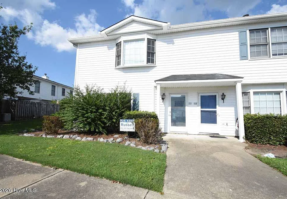3818 Sterling Pointe Dr #J1