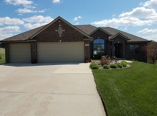 17478 Collier Cir, Council Bluffs, IA 51503