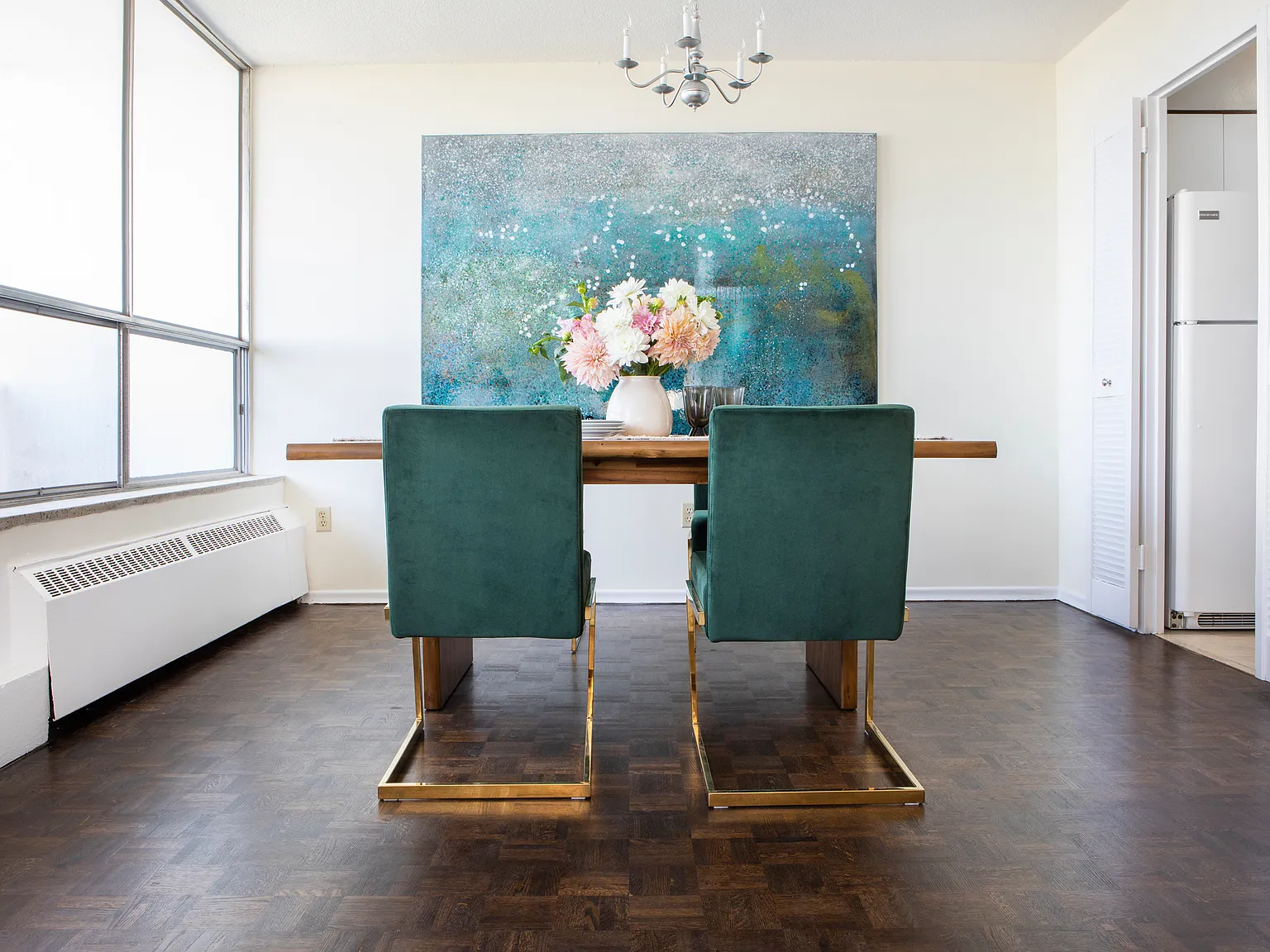 100 Graydon Hall Apartments — Photo 3