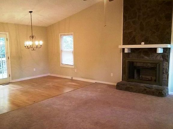 2nd image of 125 Golden Hills Dr