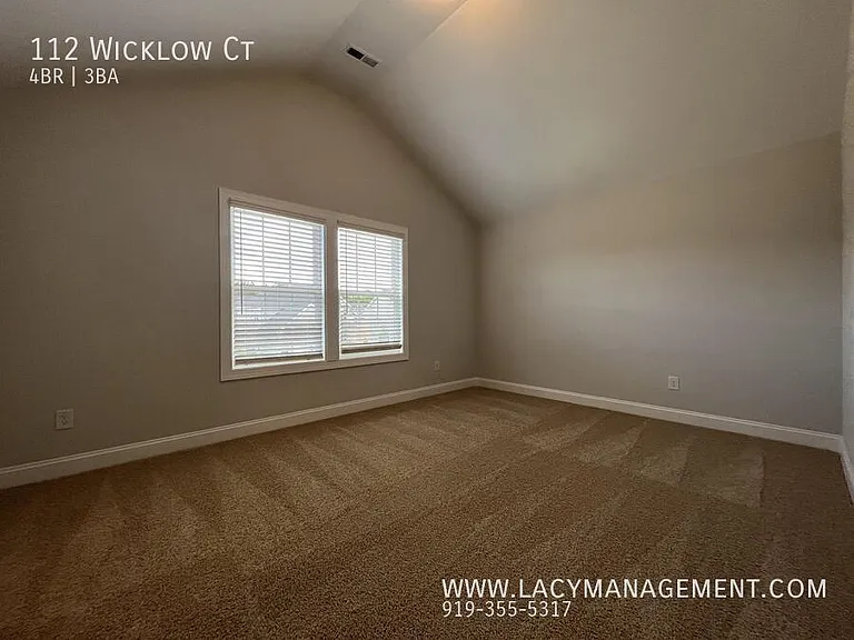 112 Wicklow Ct — Photo 33