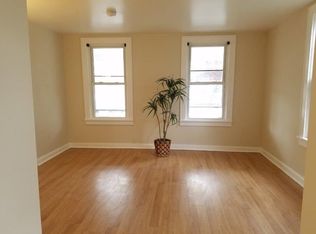 18 Lawrence St #1, Norwalk, CT 06854