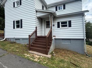 1699 W Main St, Plymouth, PA 18651