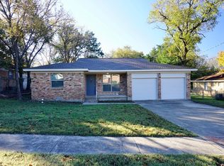 3104 Bridal Wreath Ln, Dallas, TX 75233
