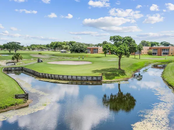 723 Flanders Dr #P, Delray Beach, FL 33484