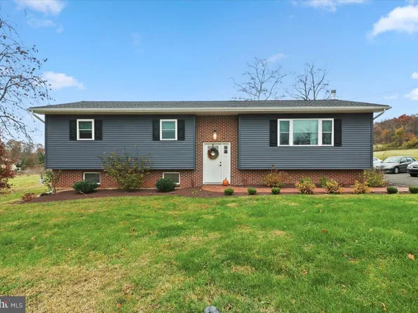 1228 Sheep Hill Rd, Pottstown, PA 19465