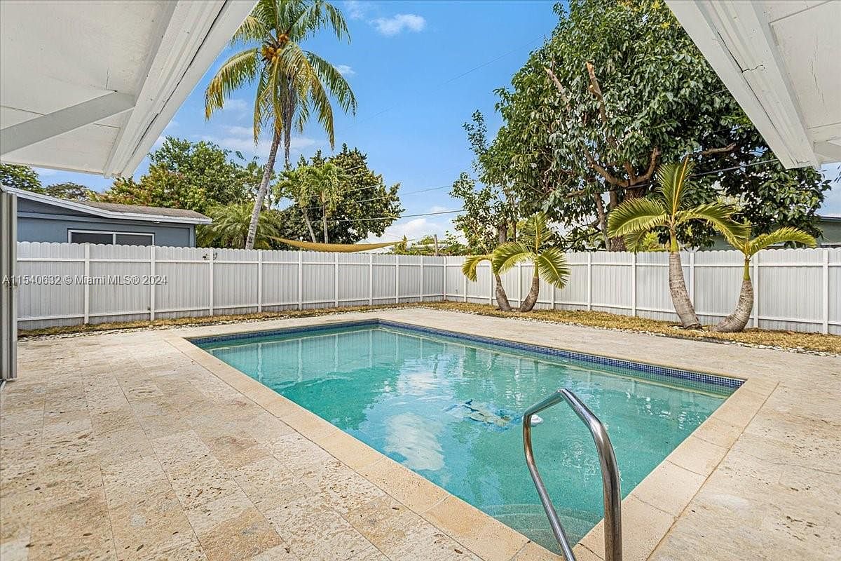 6551 Moseley St, Hollywood, FL 33024 | Zillow