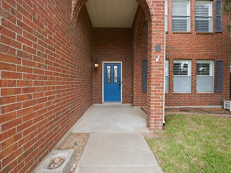 37 Pinon Ct — Photo 3