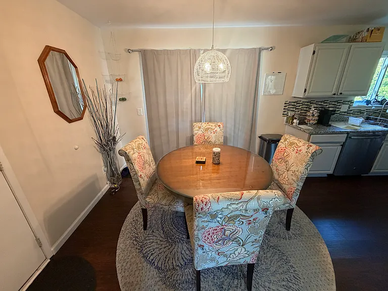 741 Kentucky Dr — Photo 24