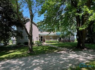 1326 E Cole Rd, Fremont, OH 43420