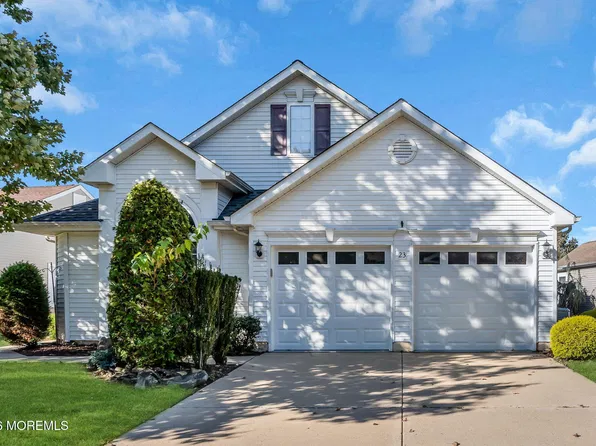 23 Turnberry Place, Jackson, NJ 08527