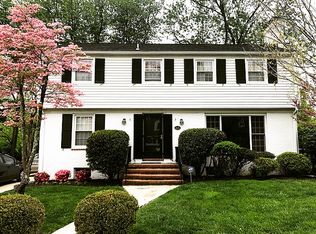 806 Stoneleigh Rd, Baltimore, MD 21212