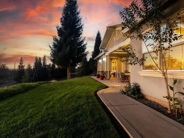 8015 Rasmussen Rd, Loomis, CA 95650