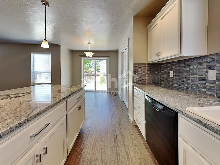 9860 W Mossywood Dr — Photo 4
