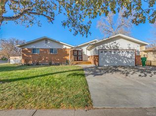 499 S Nile St, Aurora, CO 80012