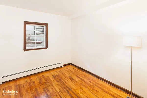 Sold by Sotheby's International Realty | media 38